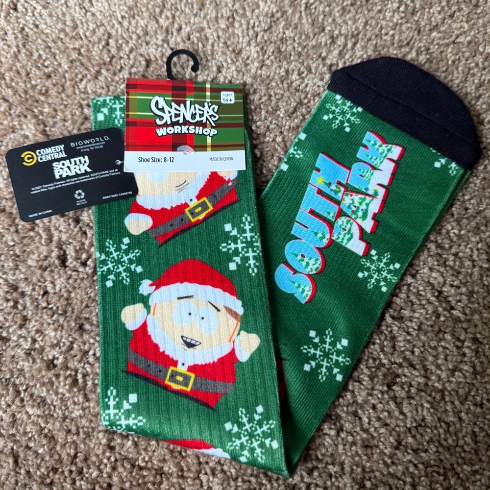 NEW South Park Cartman Santa Christmas Crew Socks Green Mens Size 8-12 Spencers